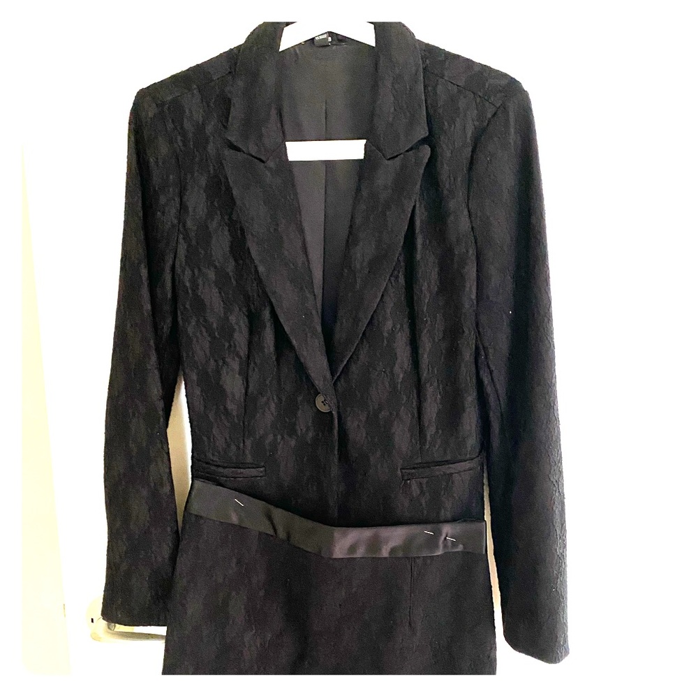 Suit